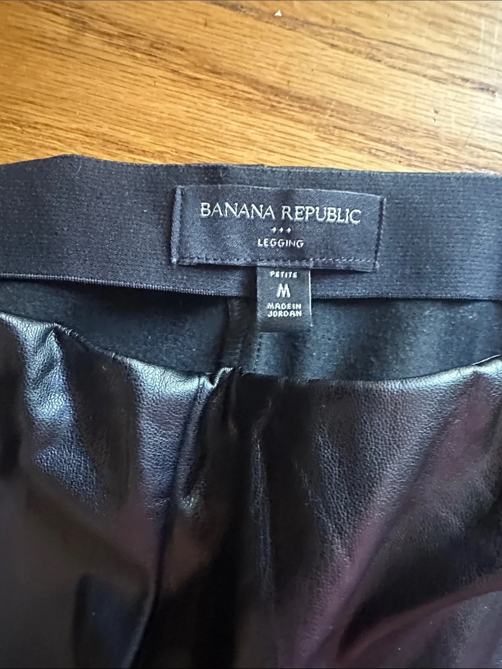 Banana republic M pleather leggings